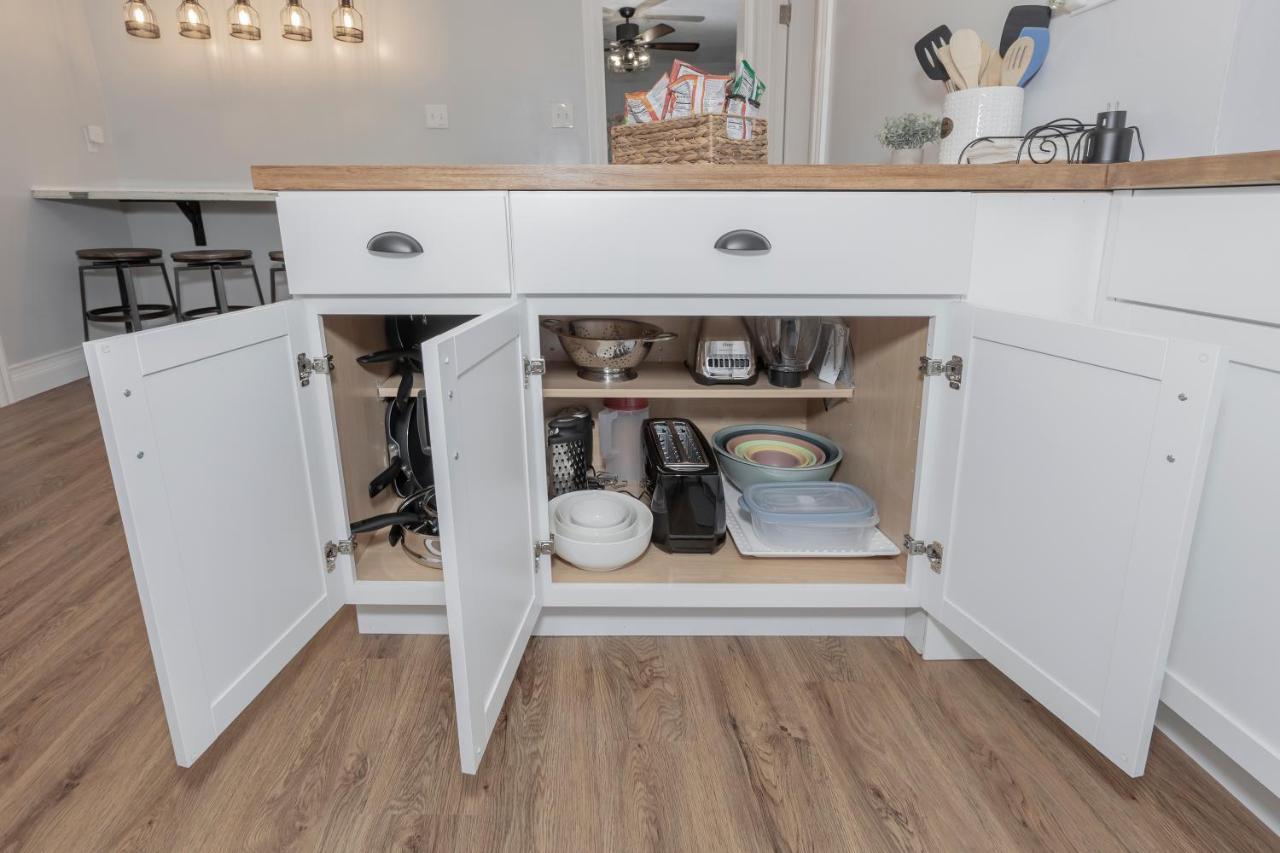 In The Heart Of Little Italy! Free Parking! Apartman Cleveland Kültér fotó