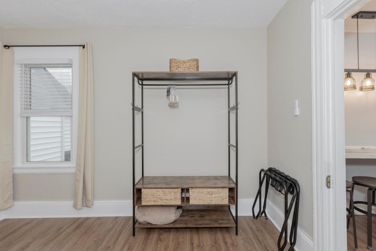 In The Heart Of Little Italy! Free Parking! Apartman Cleveland Kültér fotó